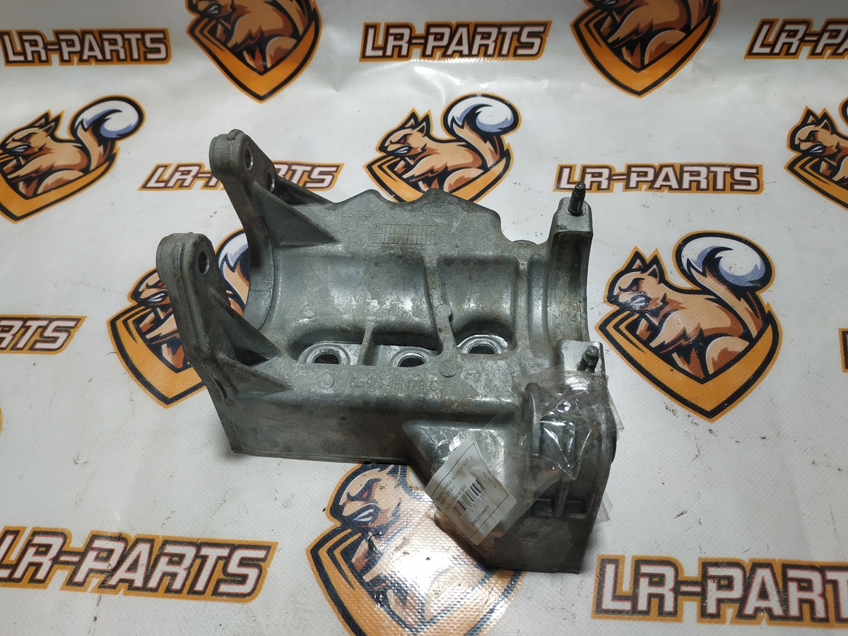 LR032360 Right-hand drive shaft bracket 2.2D RANGE ROVER EVOQUE L538 2011-2018 Used